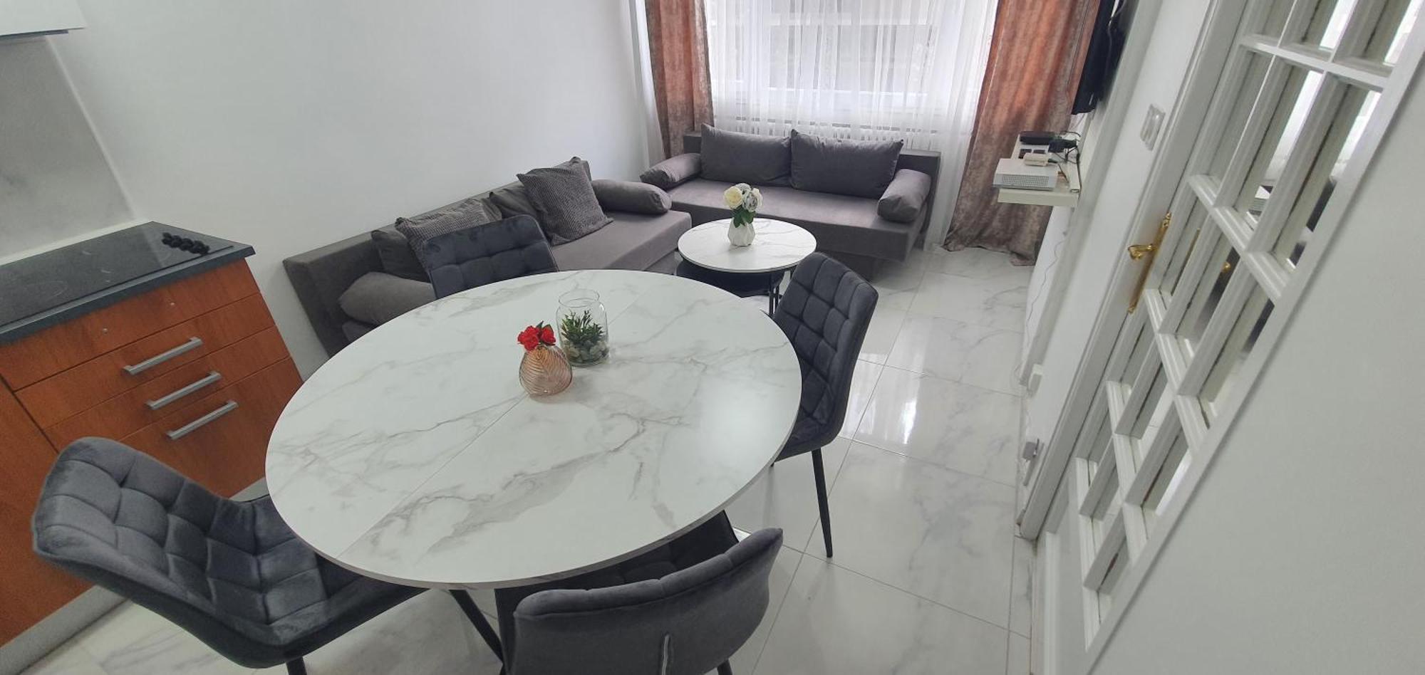 Centre De Apartment